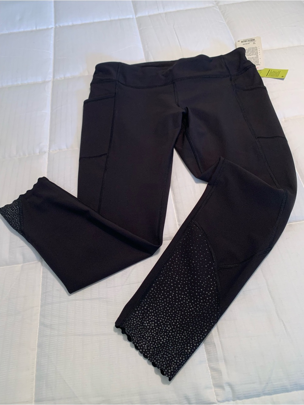 Lululemon Tight Stuff II Leggings, Sz 12, Black, 24” w/5 Pockets & Toggle Waist